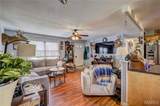313 W Pine Street - Photo 4