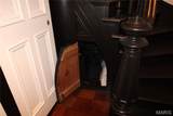 711 Russell Street - Photo 77