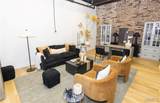917 Broadway - Photo 2