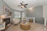 1526 Thrush Terrace - Photo 3