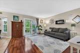 1440 Surrey Lane - Photo 7