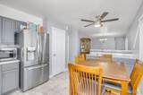 1909 Lakeheights Lane - Photo 16
