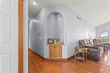 1211 Victoria Crossing - Photo 13
