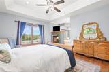 1211 Victoria Crossing - Photo 33
