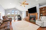 1211 Victoria Crossing - Photo 10