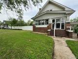 556 Whitelaw Avenue - Photo 2