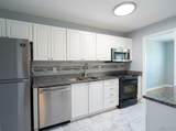 8631 Old Bonhomme Road - Photo 10