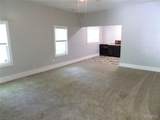 208 Walnut Street - Photo 18