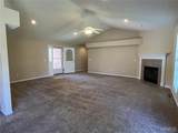 905 Hampton Court - Photo 11