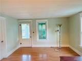 518 Wyss Avenue - Photo 3