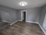 208 Elm Street - Photo 5