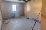309 Giddings Avenue - Photo 31