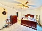 310 Carney - Photo 34