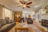504 Thornwood Ave - Photo 18
