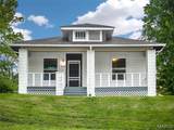 615 Center Street - Photo 1