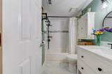 1504 Surrey Lane - Photo 19