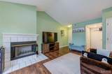 1504 Surrey Lane - Photo 9