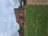 105 Carleton Street - Photo 3