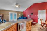 1008 Madison 9299 - Photo 10
