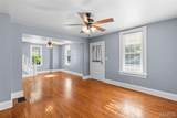 305 Macarthur Street - Photo 2