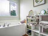 1304 Fieldstone - Photo 20