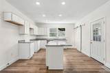 517 Sarah Street - Photo 9