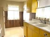 2301 Woodlawn Avenue - Photo 14
