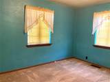 2301 Woodlawn Avenue - Photo 8