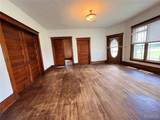 207 N Walnut - Photo 12