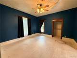 207 N Walnut - Photo 14