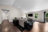 915 Crestwood Lane - Photo 10