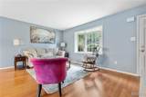 952 Bridgeport Drive - Photo 9