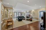 561 Sarah Lane - Photo 3