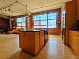 1611 Locust Street - Photo 8