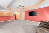 810 Victorian Avenue - Photo 15