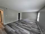 1902 Meadowtree Lane - Photo 16