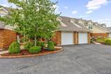 340 Devonshire Court - Photo 2