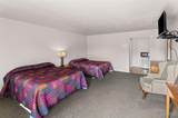 1215 Fifth - Photo 34