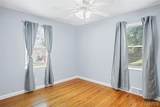305 Edward Street - Photo 14