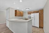 922 Penny Lane - Photo 28