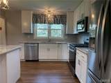 113 Whispering Oaks Drive - Photo 4