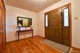 5557 Schuetz Lane - Photo 6