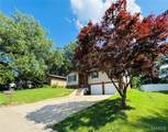 145 Lake Vista Drive - Photo 2