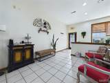 328 Bargraves Boulevard - Photo 29