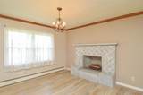 2552 Frank Scott Parkway - Photo 11