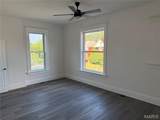 570 Washington Place - Photo 8