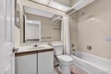 352 Windsor Place - Photo 21