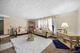 27 Oakleigh Drive - Photo 4
