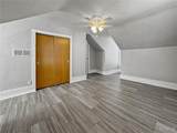 118 Center Street - Photo 33