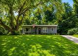 304 Walnut Drive - Photo 2